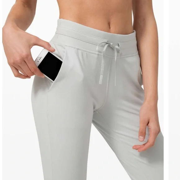 Lululemon Ready To Rulu Pant - Picture 3 of 8